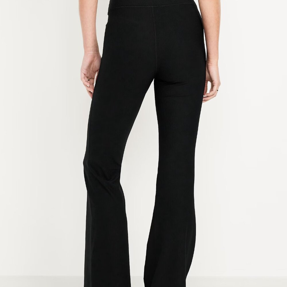 Old Navy Black Flare Trousers – Size 8